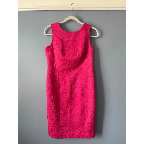Talbot's Sleeveless Bright Pink Jacquard Zipper Back Sheath Dress Size 6 Petites - Picture 1 of 8